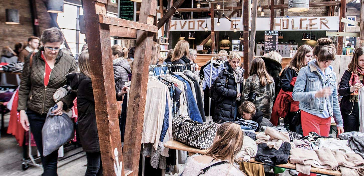 Veras Vintage second hand market in Storm's Pakhus