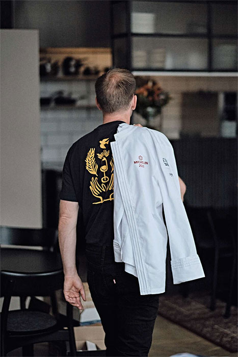 Christoffer Schärfe med michelin-jakke, Restaurant Aro