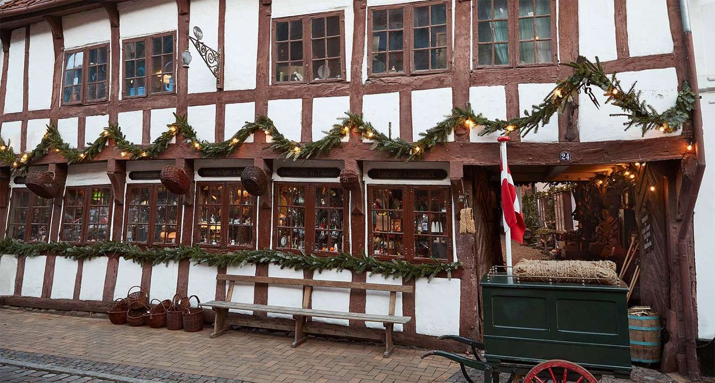 Kramboden i Nedergade til jul