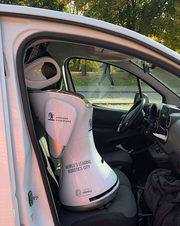 Robot på vej på arbejde