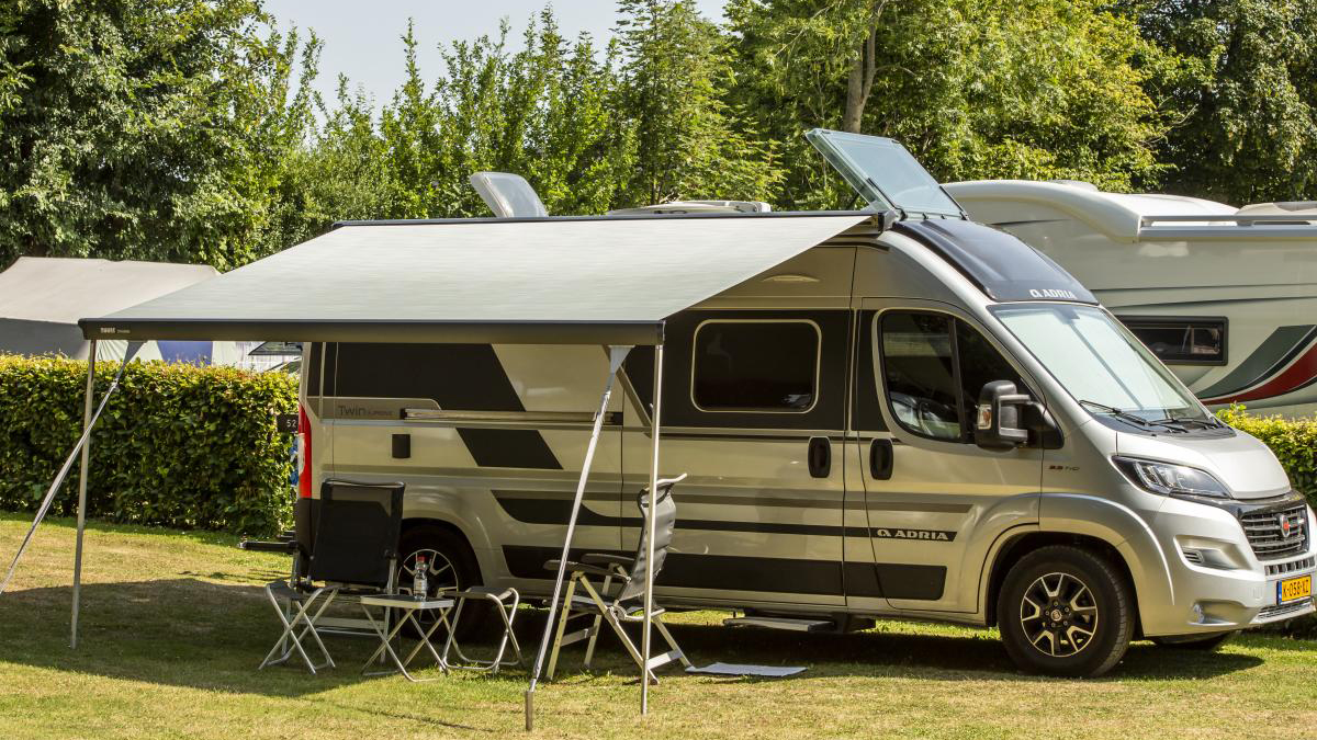 autocamper på DCU Camping