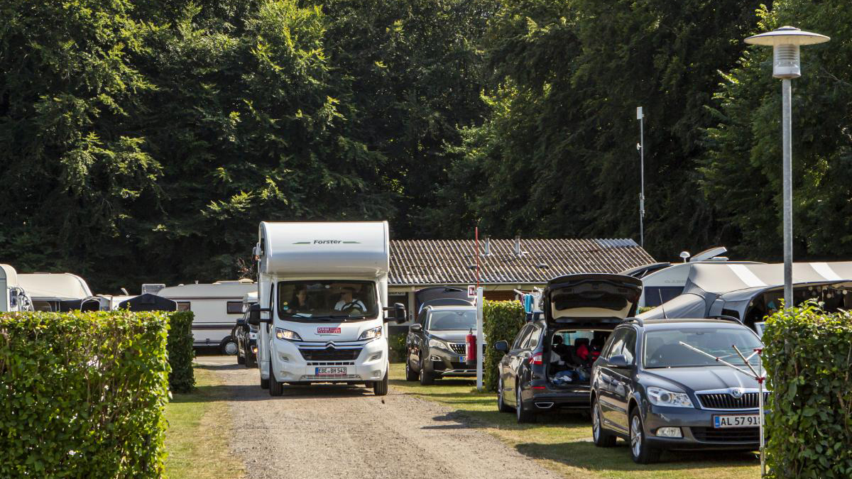 autocamper på DCU Camping 2