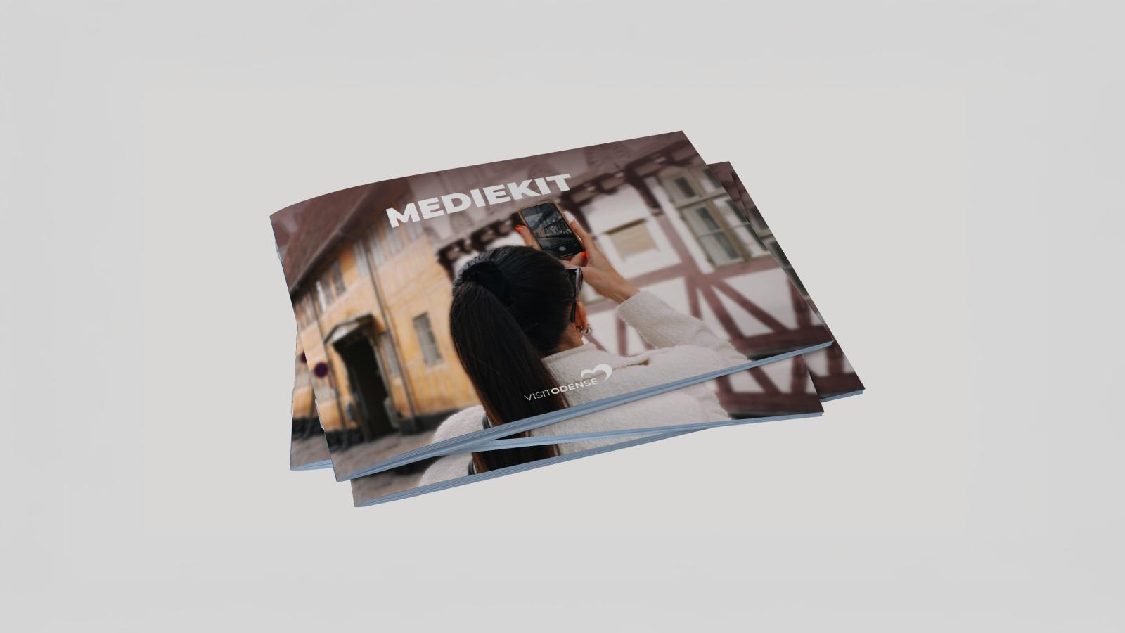 Medie kit forside