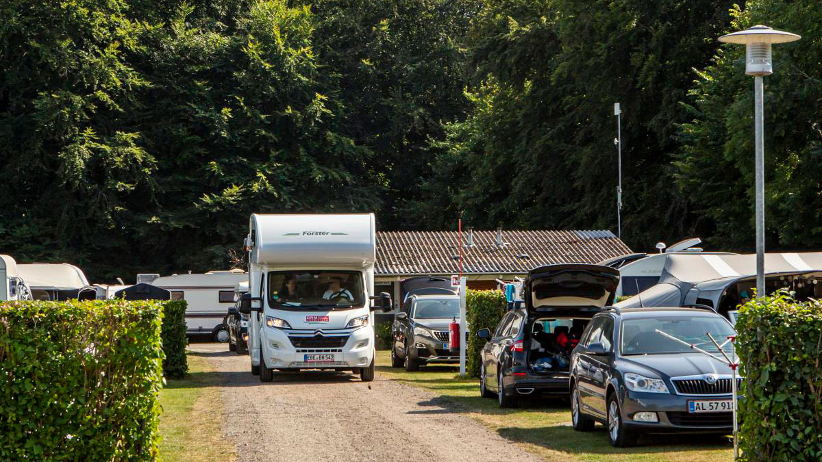 autocamper på DCU Camping 2
