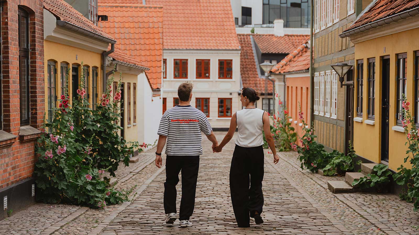 Par i den gamle bydel