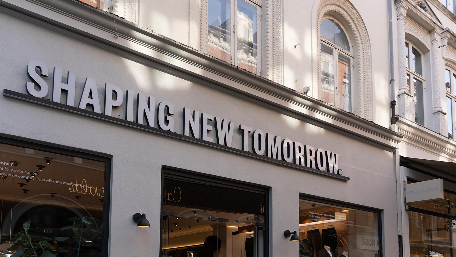 Shaping New Tomorrow