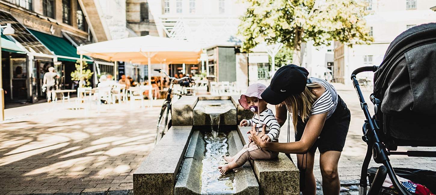 Mum and baby in Brandts quarter