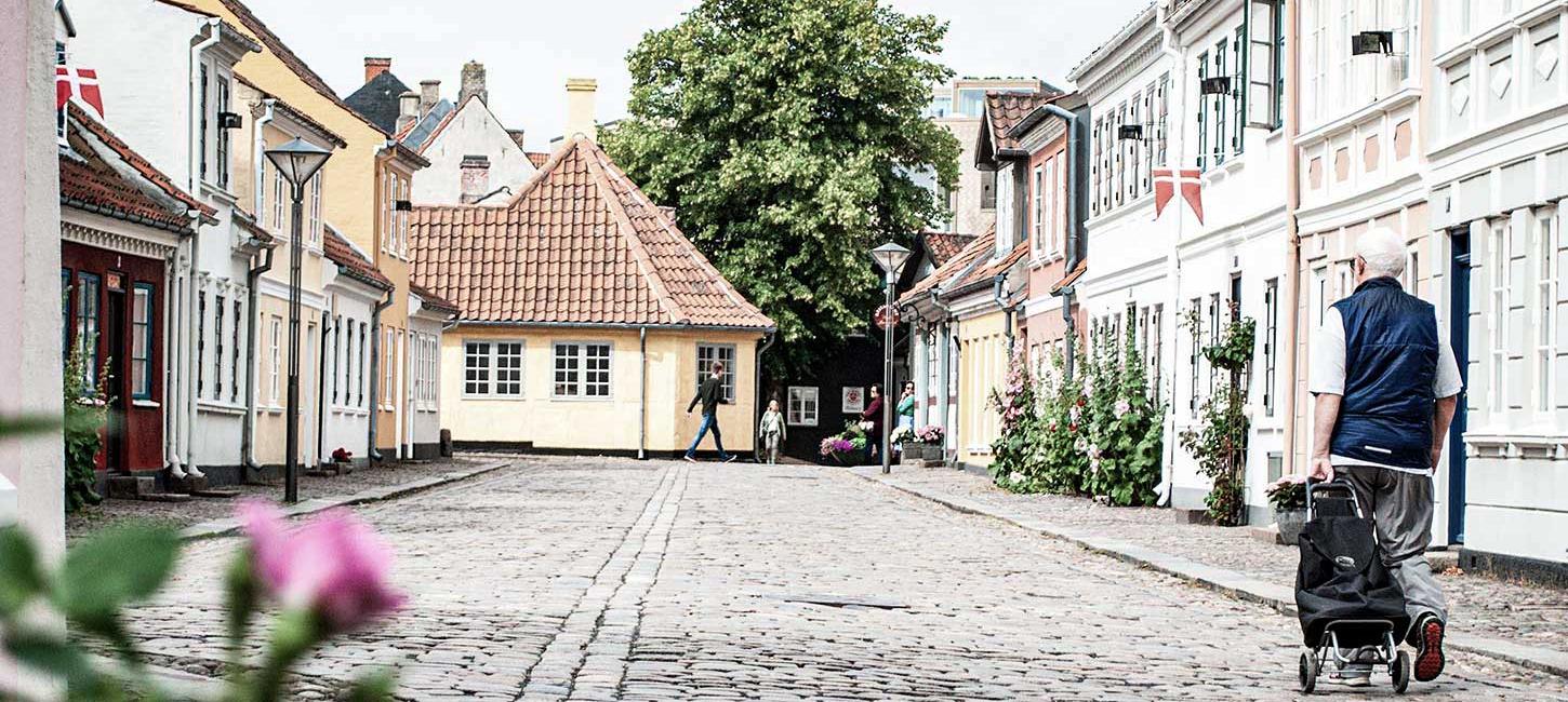 Walk towards Andersen's childhood home