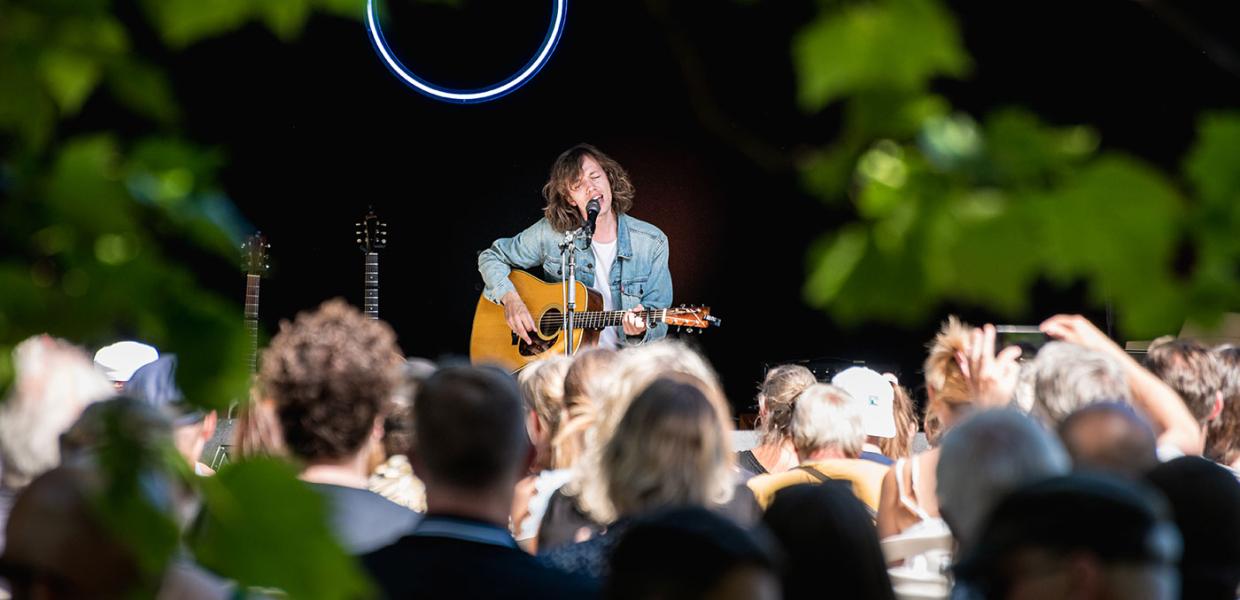 Carl Emil Petersen til Odense Opening