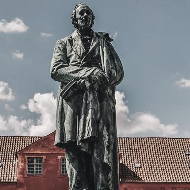 Andersen sculpture