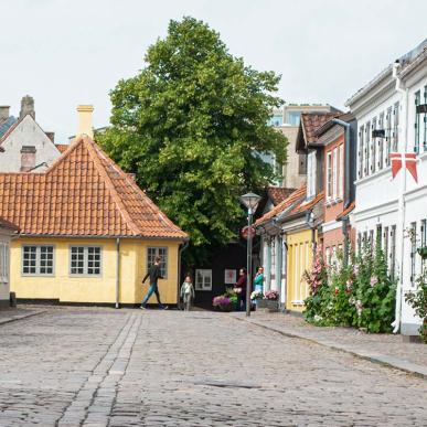Walk towards Andersen's childhood home