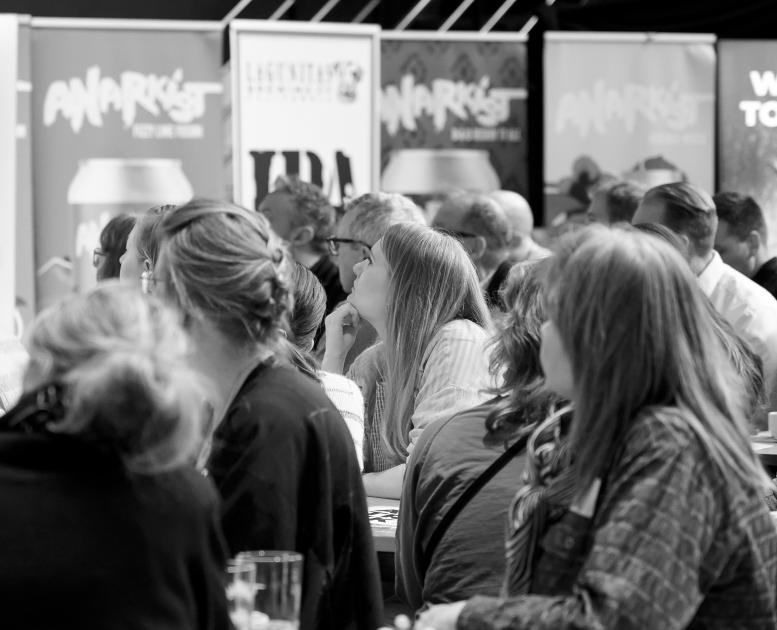 Kickoff 2025 gæster og rollups S/H